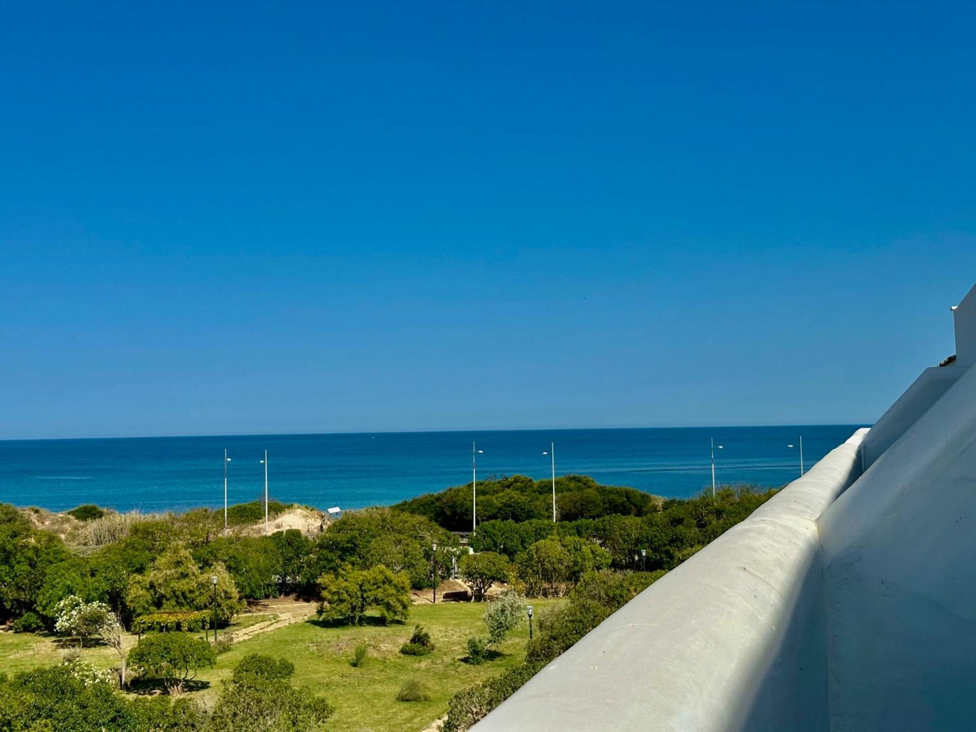 Punta Candor Suites Rota Bagian luar foto