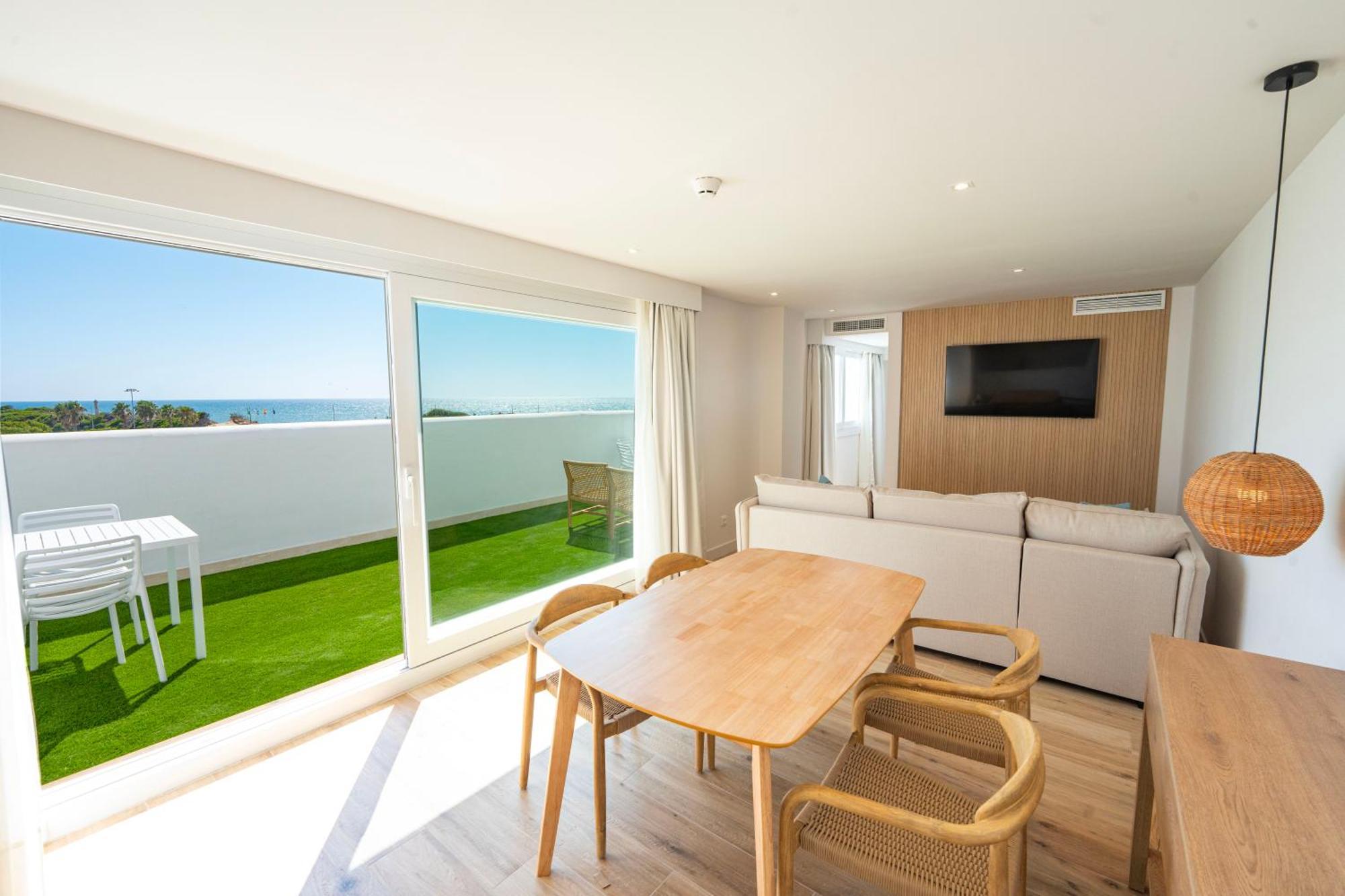 Punta Candor Suites Rota Bagian luar foto