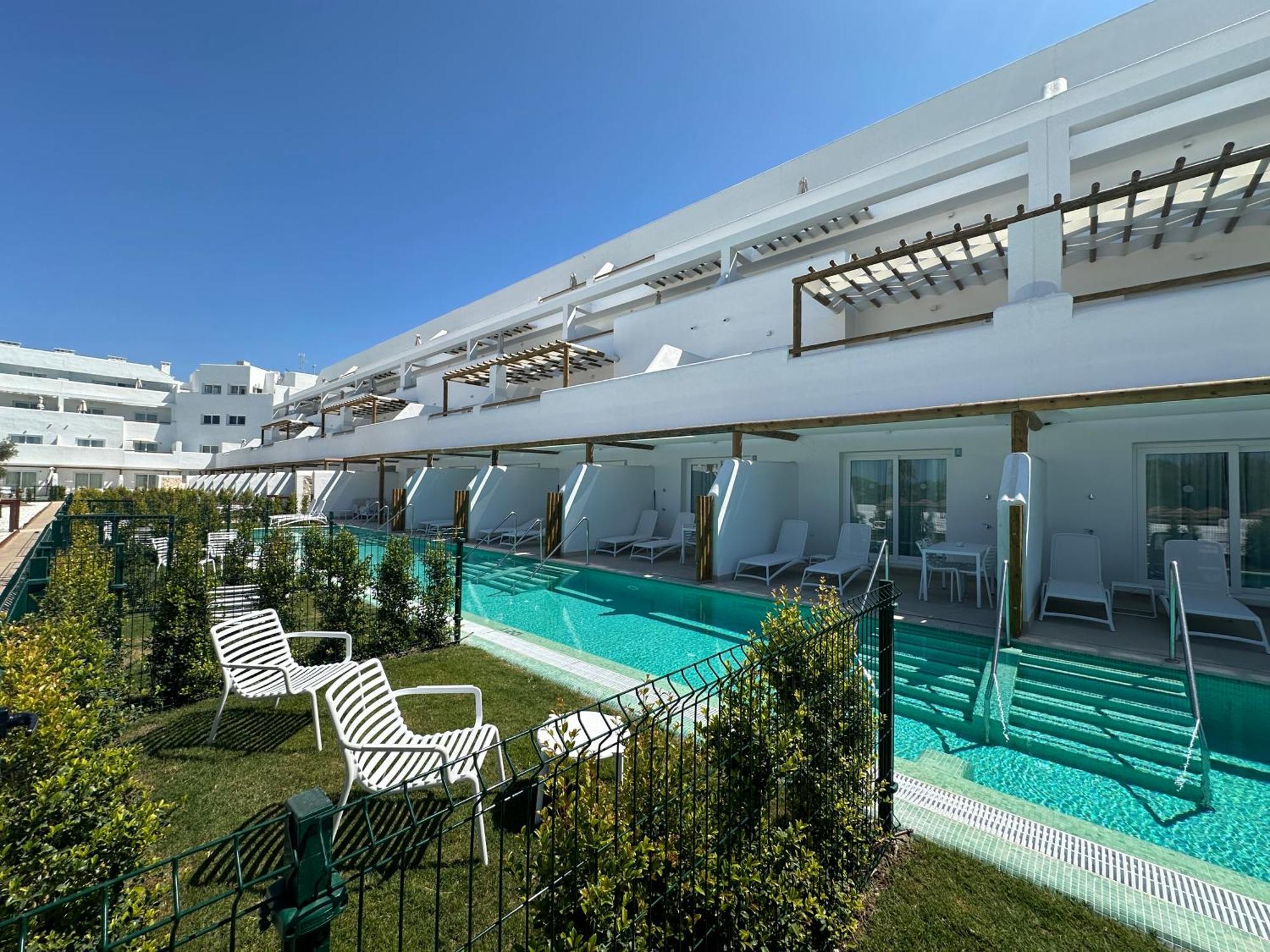 Punta Candor Suites Rota Bagian luar foto